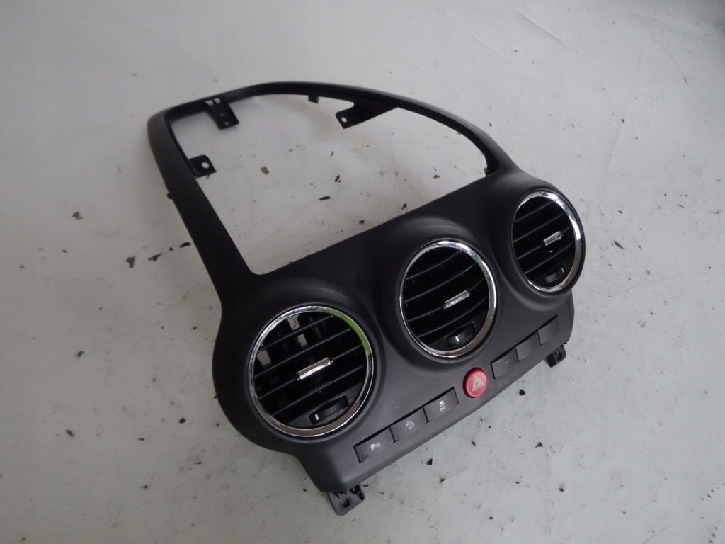 фото №1, Кнопка света аварийных 20898133 opel antara