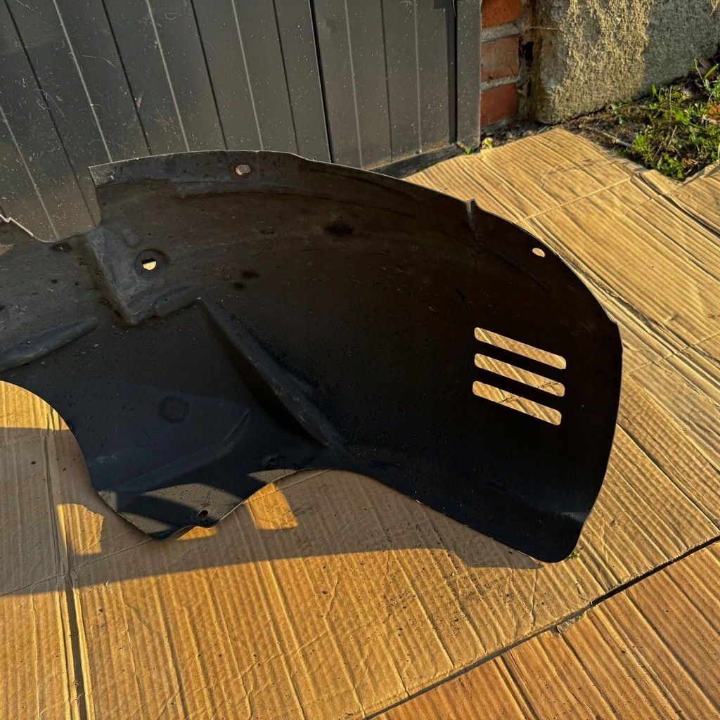 фото №11, Підкрилок правий перед праве передні ford fiesta mk7 8a61-16114-b