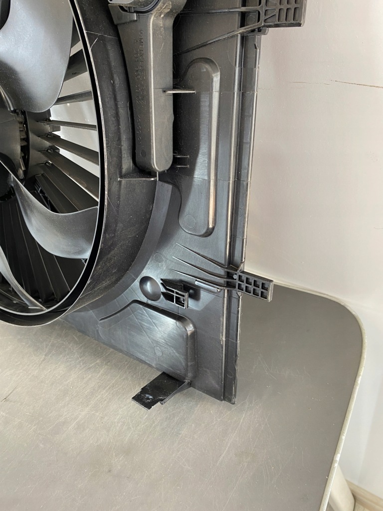 Вентилятор радиатора mercedes glc a0995052100 Цена