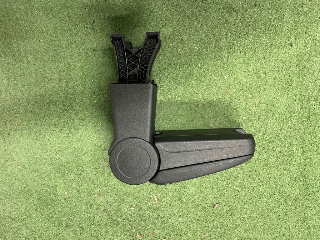 фото №8, Skoda rapid оригинальный подлокотник aso 5ja