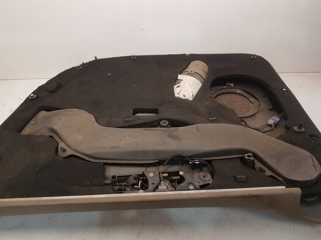 фото №6, Обшивка двері лівий перед audi q7 lift 4l1867105