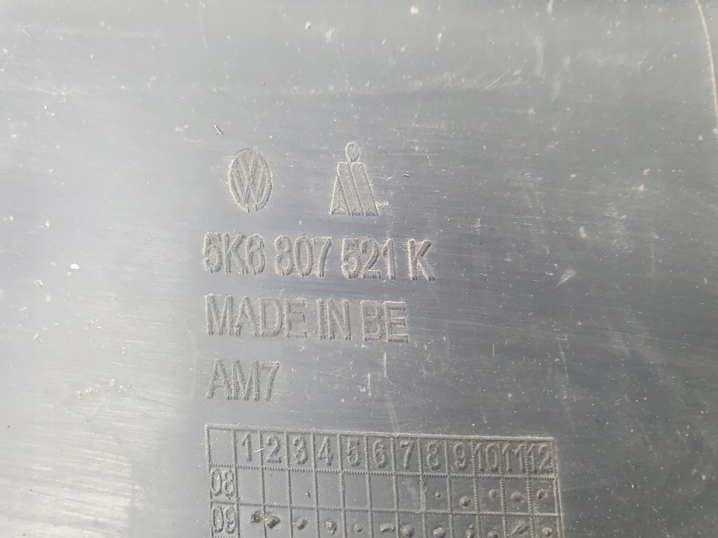 фото №8, Volkswagen оригінальний номер 5k6807521k спойлер