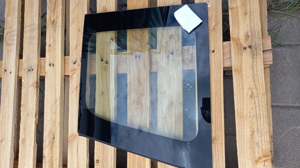 фото №1, Скло кузовна права toyota yaris verso