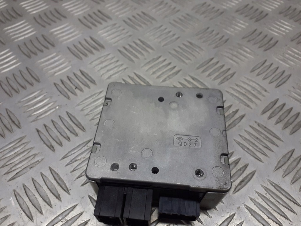 фото №3, Блок керування підсилювача renault clio ii 1.2 8200061924