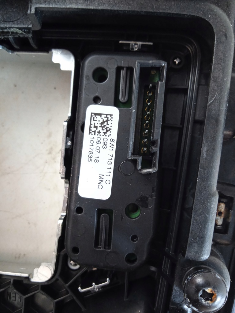 фото №12, Audi a5 15 панель середній usa 8w1864261c