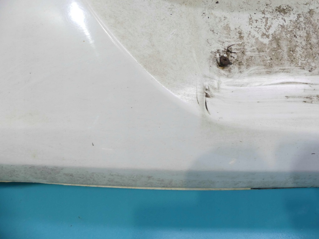 фото №12, Бампер задняя renault clio ii lift 05- белый