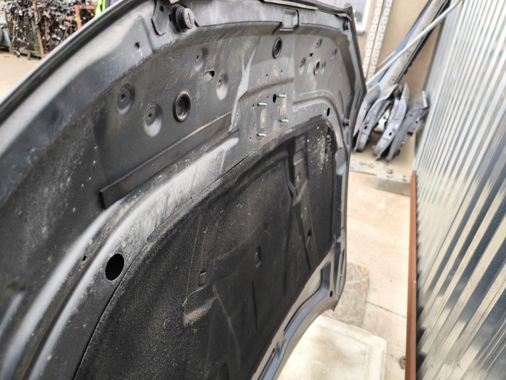 Капот крышка двигателя audi a4 b8 рестайлинг  lx7r 2011-2016 Недорого