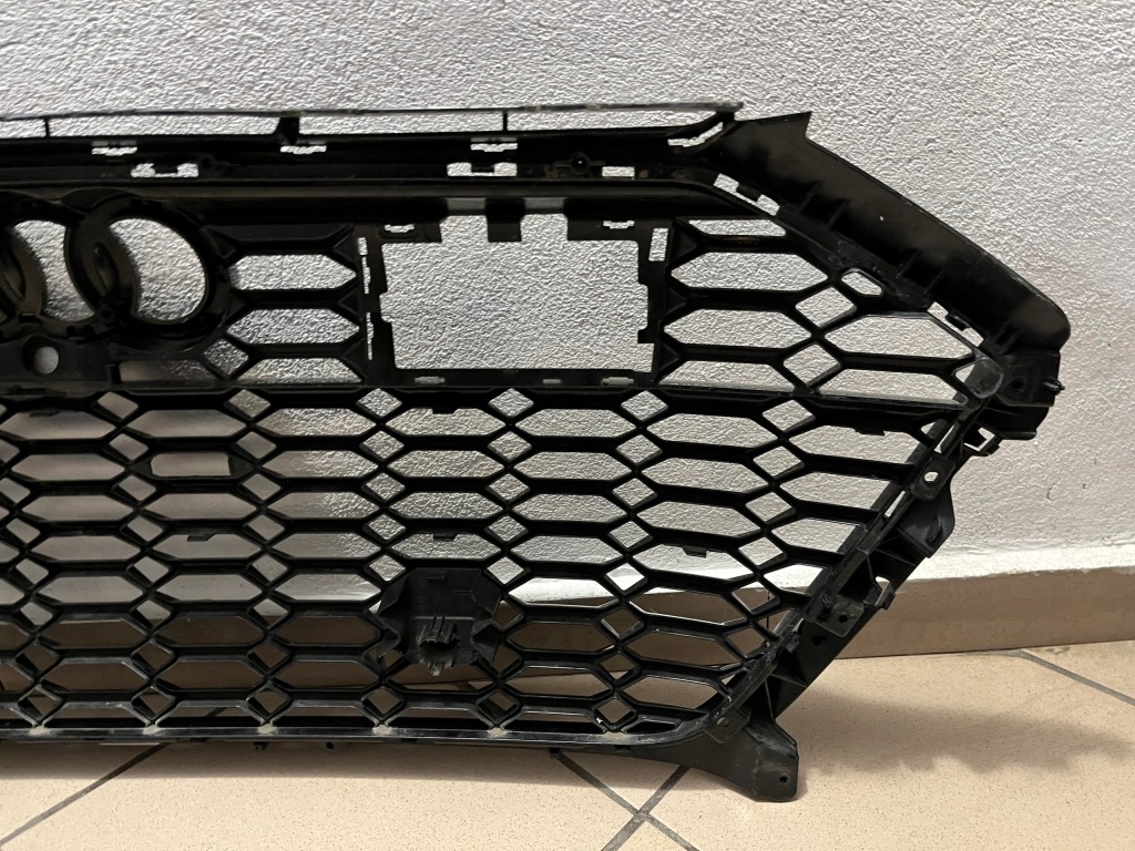 Решітка  решітка решітка радіатора бампера audi rs6 rs7 c8 4k8 19- 4k8853651f в Україні