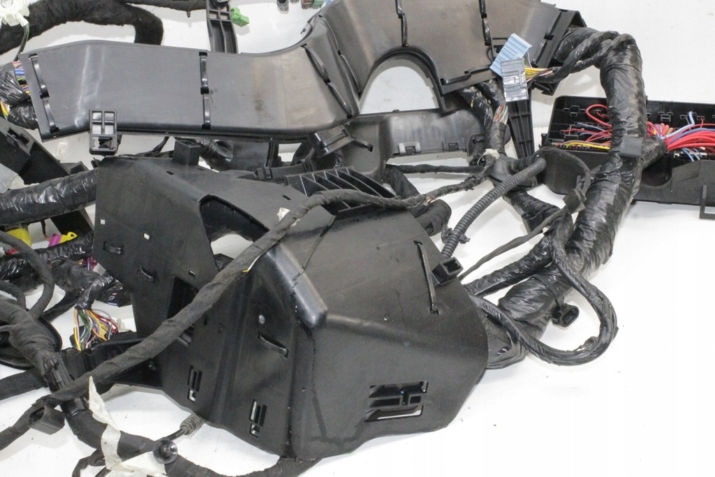 фото №9, Джгут кабелі polestar 2 p 32212356 electric 300kw 2021