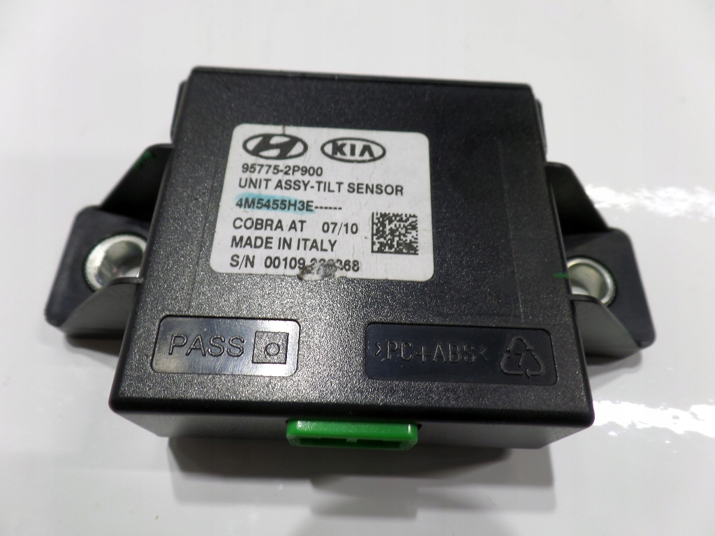 фото №1, Kia sorento ii модуль кренa 95775-2p900