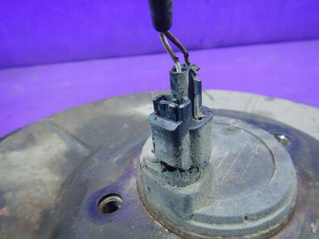 фото №5, Ford s-max i 10- поворотний кулак задня права задня ступиця