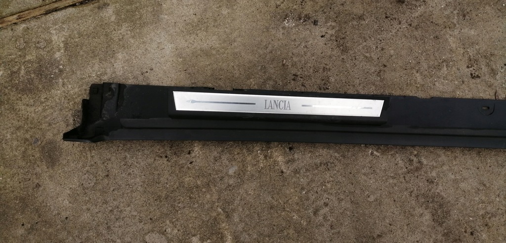 фото №4, Lancia delta iii молдинг порог левая