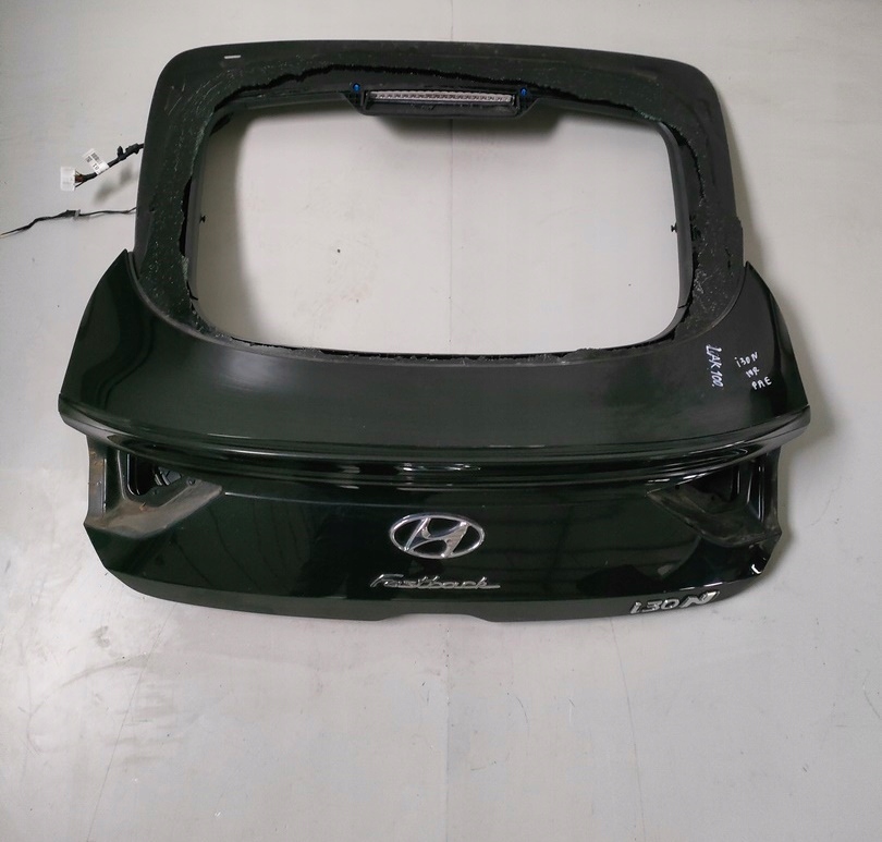 фото №1, Hyundai i30 n fastback крышка багажника pae