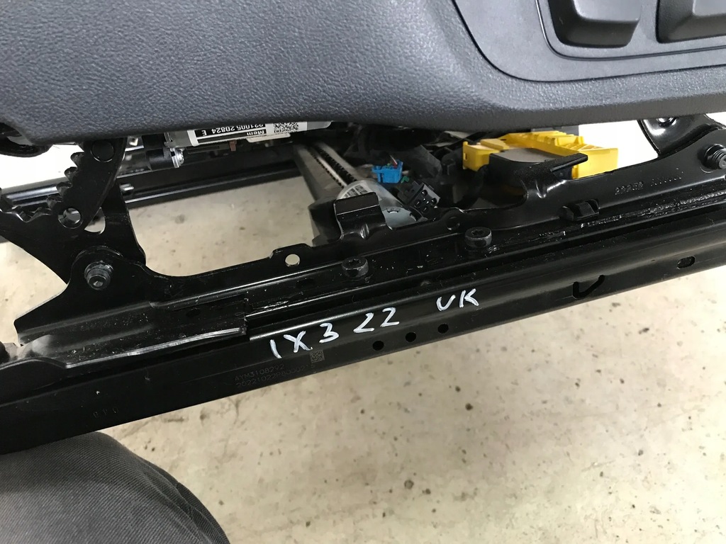 фото №13, Bmw ix3 g08 x3 g01 2022 lift сиденья перед заднее сиденье задняя кожа jak naowa anglik