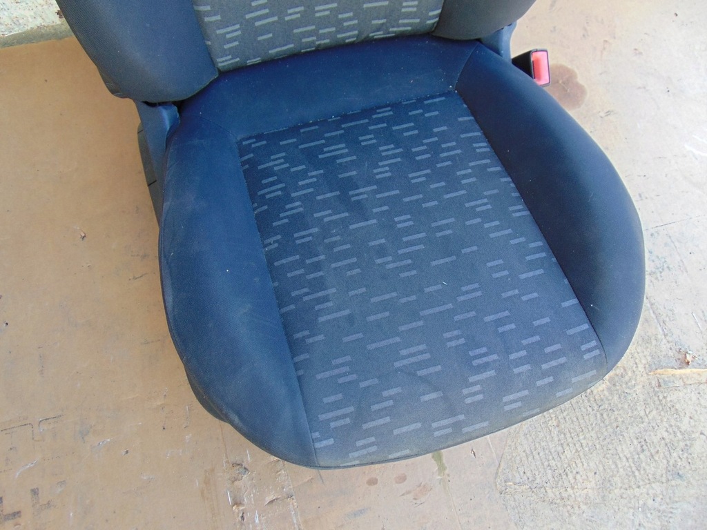 фото №8, Сиденье правый перед пассажира подогреваемый doblo ii combo d europa