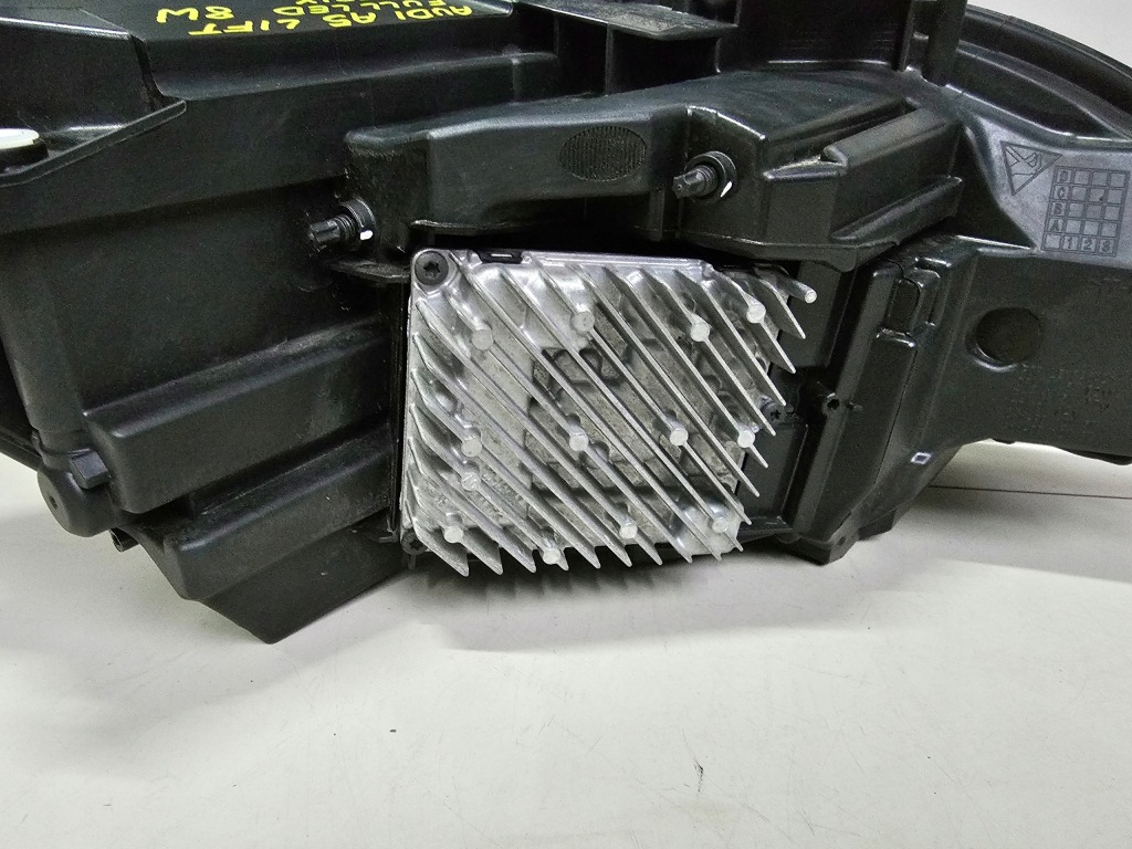 Фара передня ліва ліва перед audi a5 2 8w 8w6 f5 led matrix 8w6941039 Оригінал