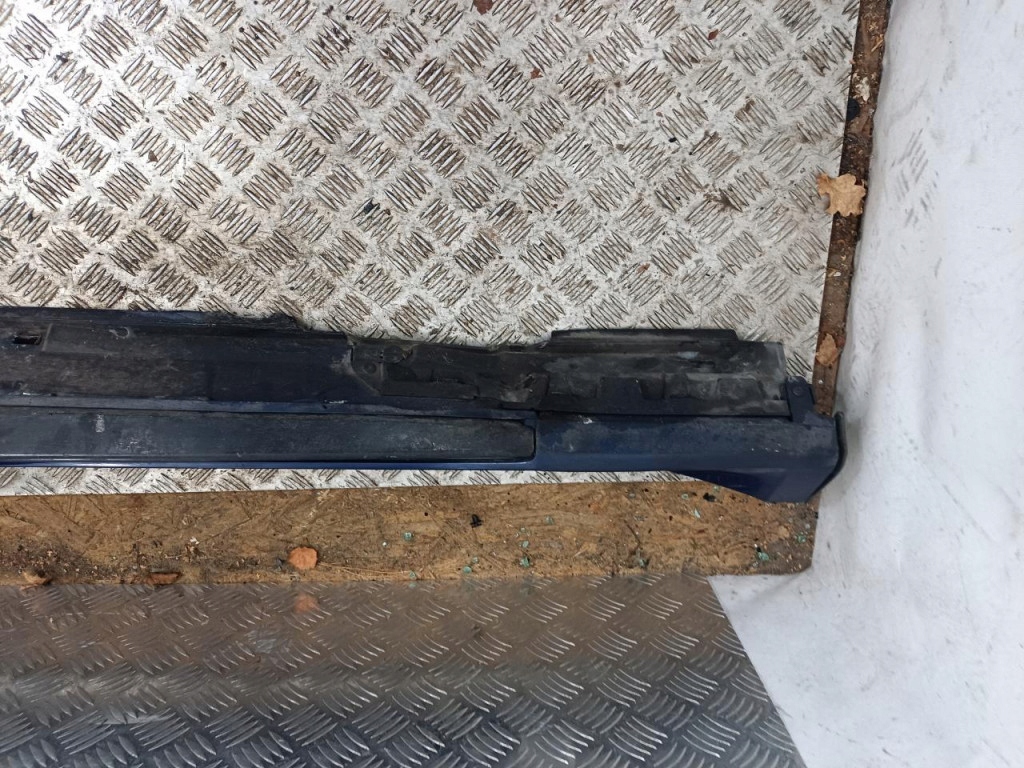 фото №8, Audi rs7 молдинг порог левая порог