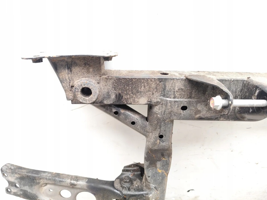 Byd atto 3 рама допоміжна передня ev двигун електричний 150kw 204 hp Оригінал