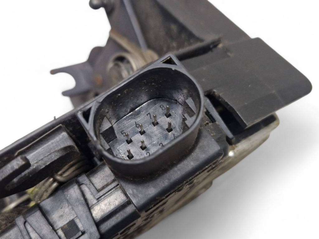 Купить Bmw 3 e46 coupe - замок дверь левый перед левых передних - 7 pin