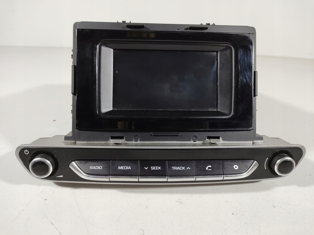 фото №4, Hyundai ioniq 17r- радио дисплей