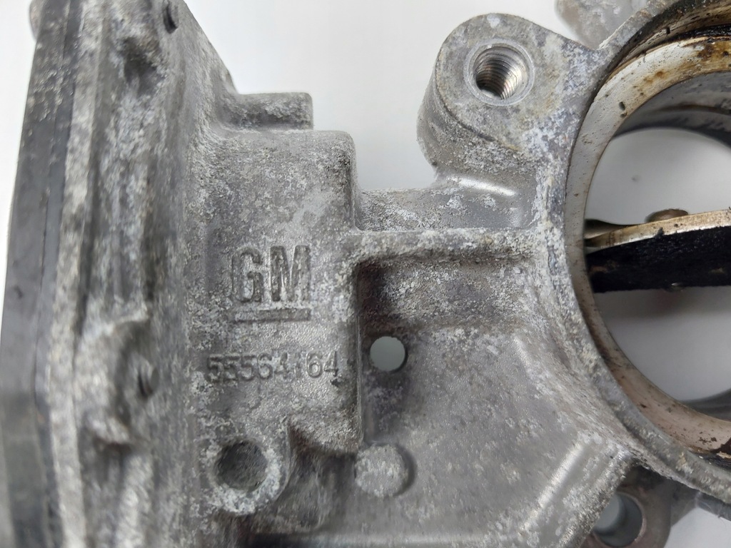 фото №6, Дроссельная заслонка 55564164 opel zafira c 2.0 cdti