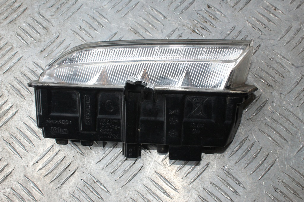 фото №2, Лампа drl перед renault clio iv captur 266059367r опис