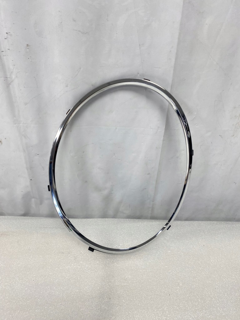 Купить Bentley continental хром на фара