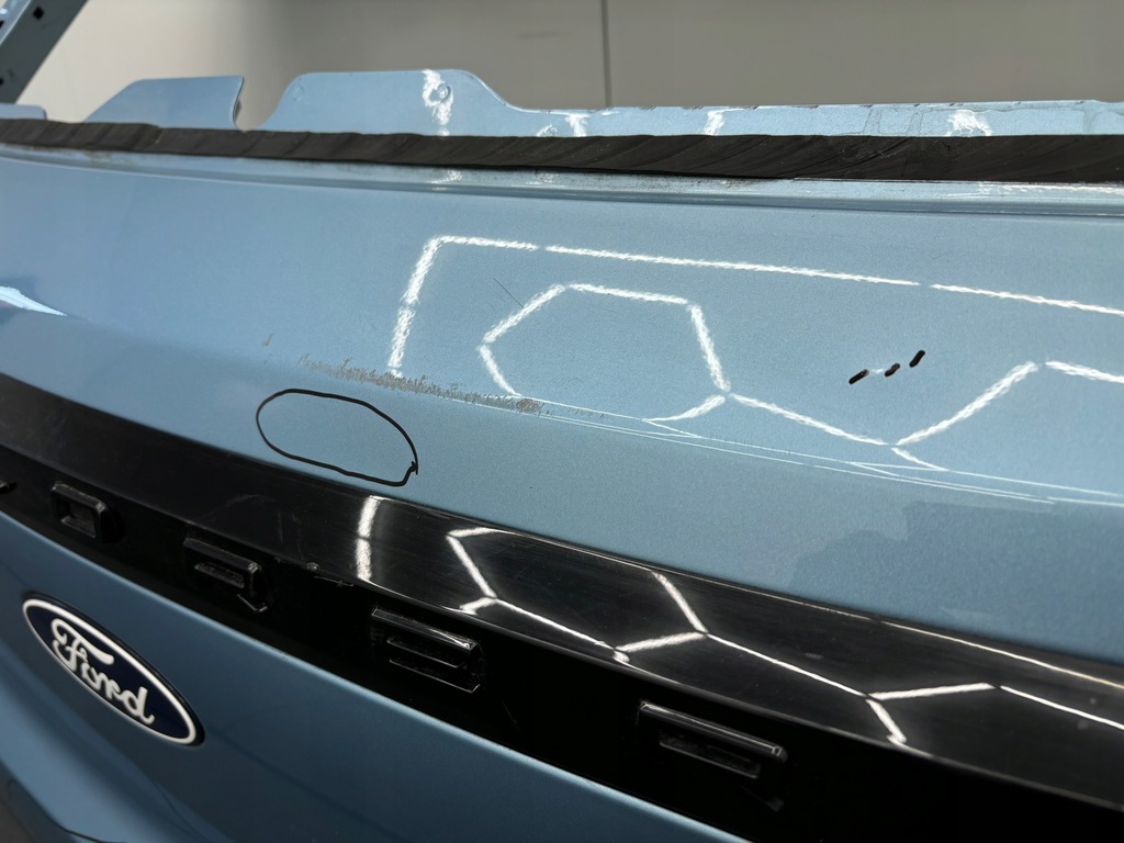 фото №12, Ford explorer ev 2024r-- крышка багажника багажника задняя