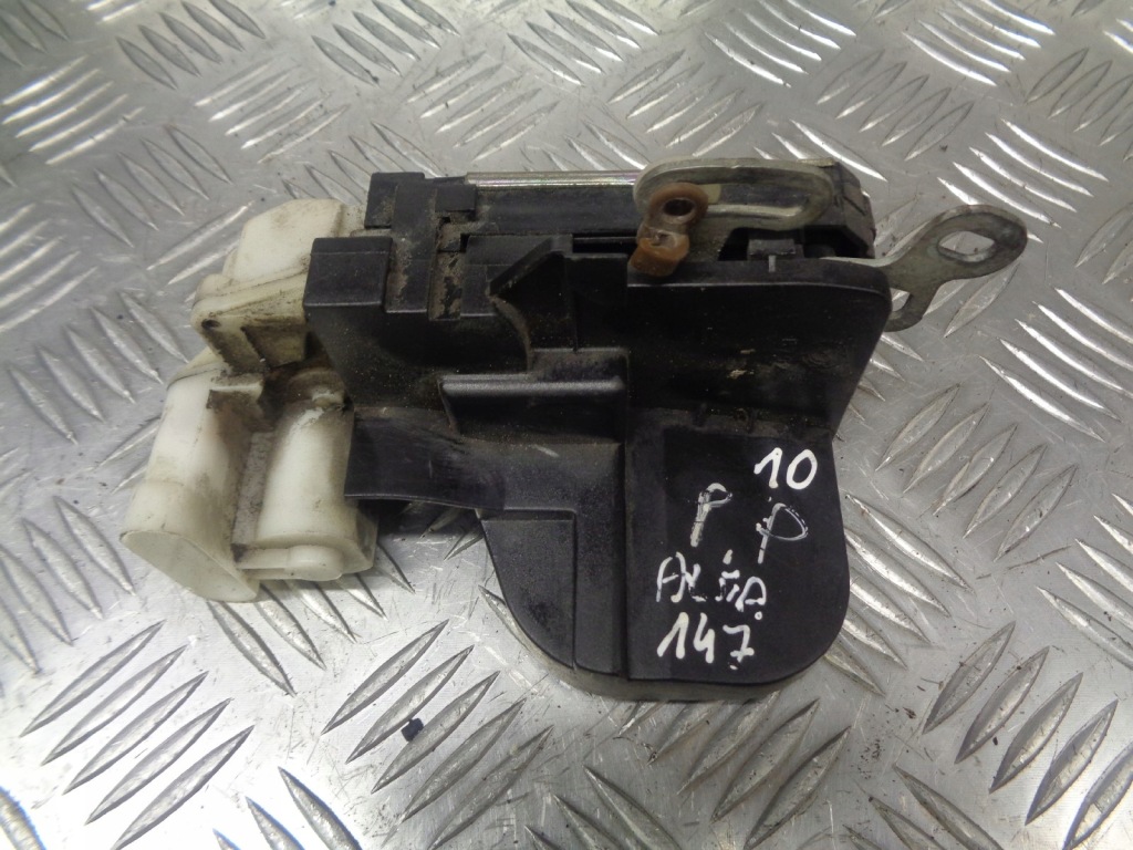 фото №1, Замок двері правий перед alfa romeo 147