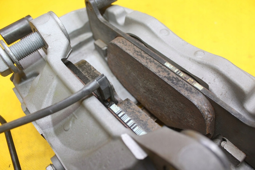 фото №6, Суппорт тормозной левый перед audi a6 a7 c8 4k05ac acf002