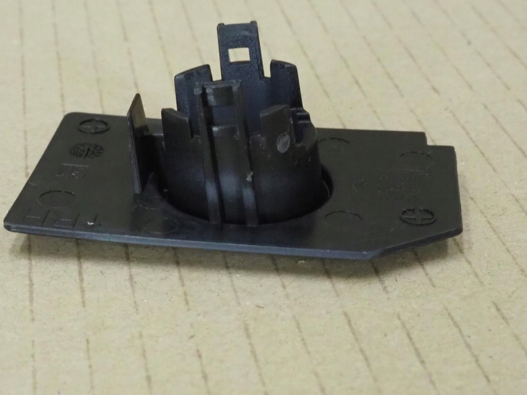 фото №8, Opel кронштейн датчика парковки opel 13477154 новый crossland