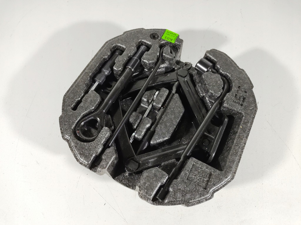 фото №14, Hyundai ioniq 17r- вкладыш багажника