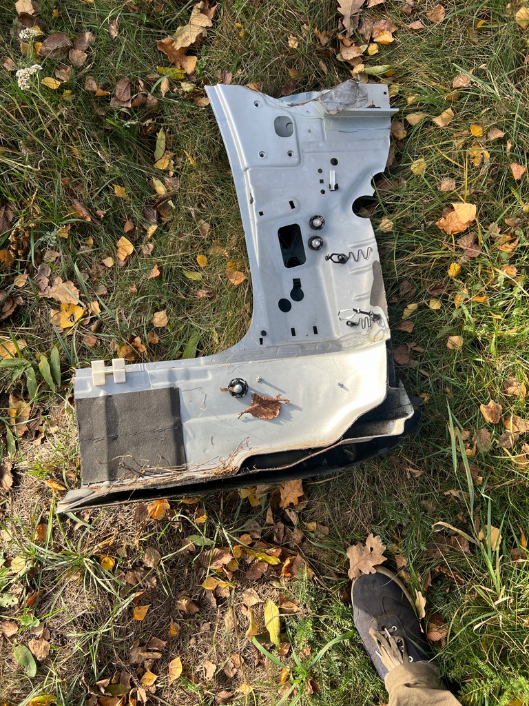 фото №4, Kopytko блок двигателя a audi a4 b6/b7 левая