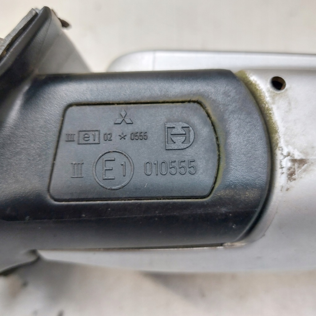 фото №11, Mitsubishi space star зеркало правое 5pin 010555