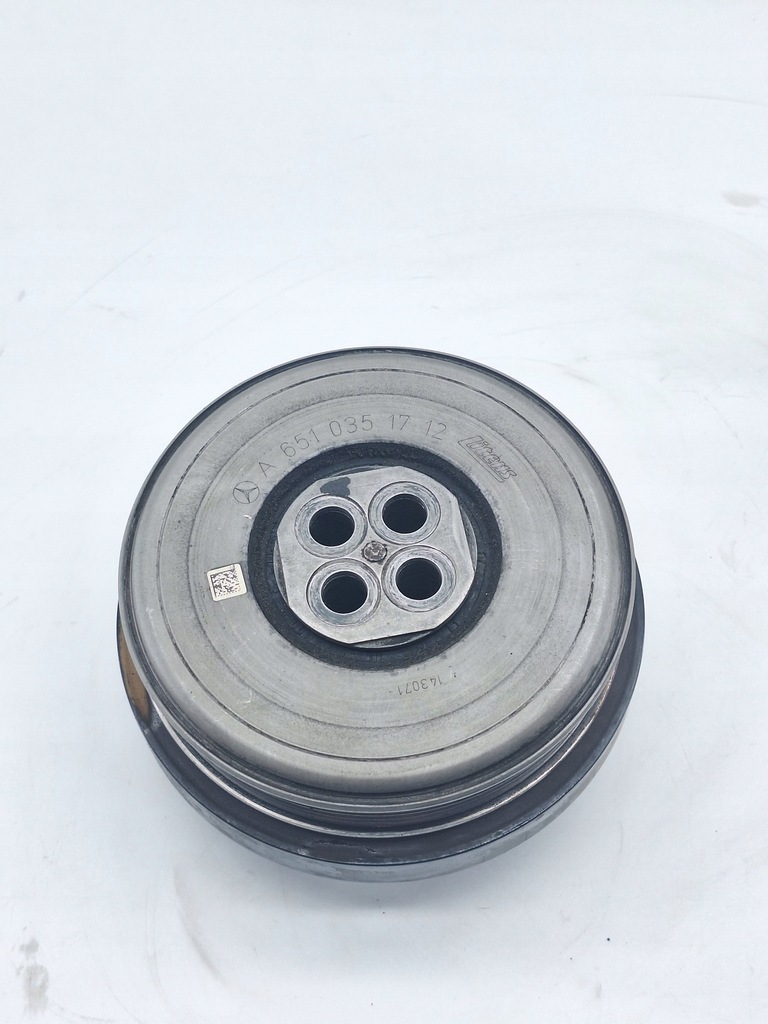 фото №1, Шкив коленчатого вала mercedes w205 2,2 cdi a6510351712 całe