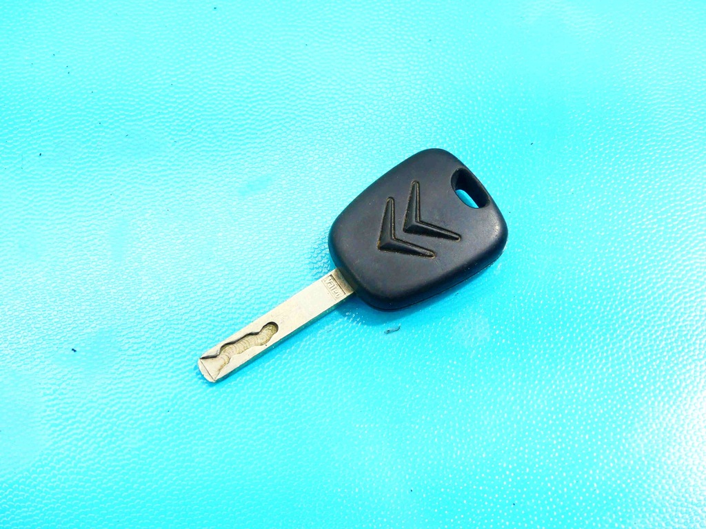 фото №10, Бортовой компьютер набор citroen c3 i 02-09 1.4 hdi