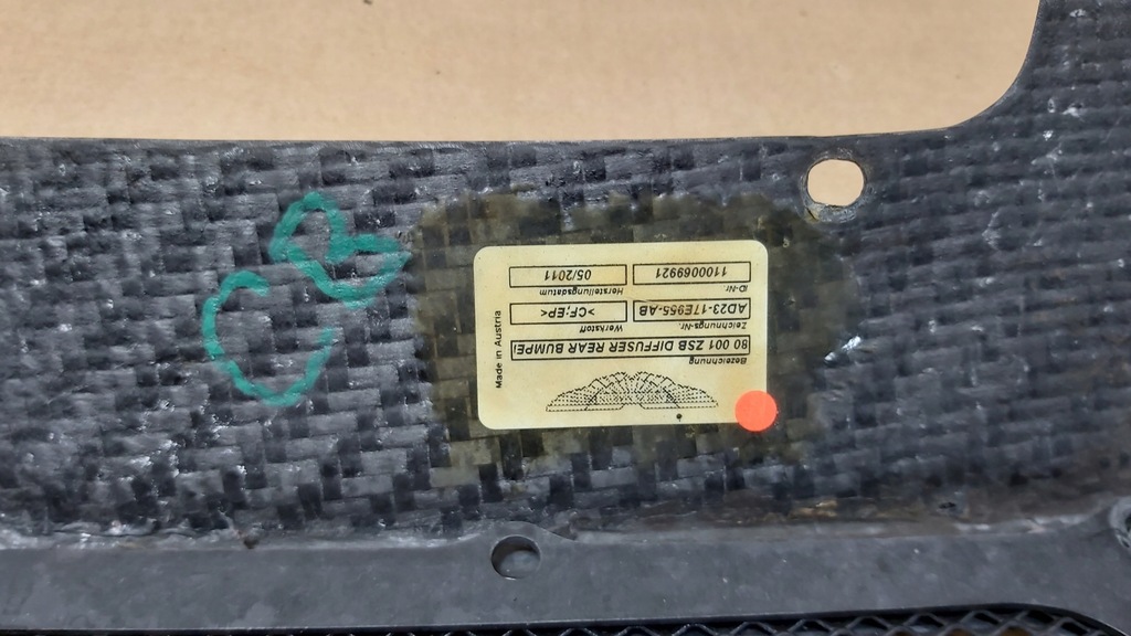 фото №12, Бампер задняя накладка карбон aston martin vantage v8 v12 lift ad23-17e955-ab