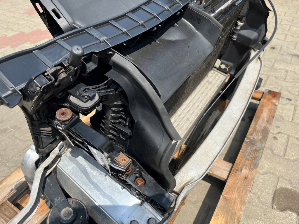 Audi a7 c7 s line 3.0 tdi радіатор інтеркулер балка ремінь передній перед Доставка