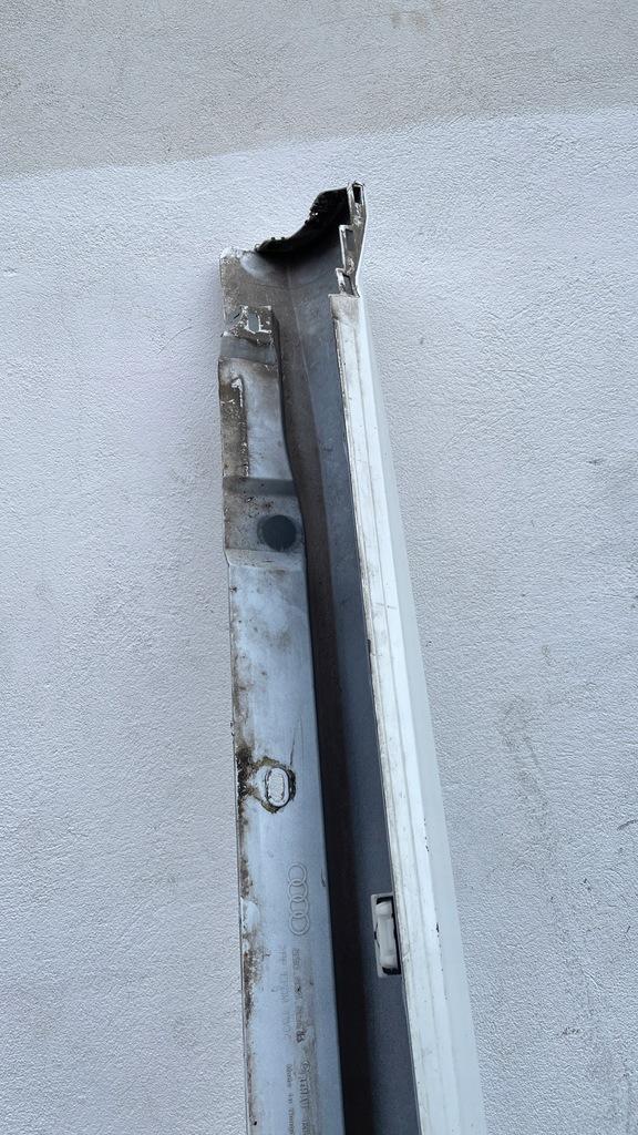 фото №9, Молдинг порог правая audi tt 8s 8s0853856b