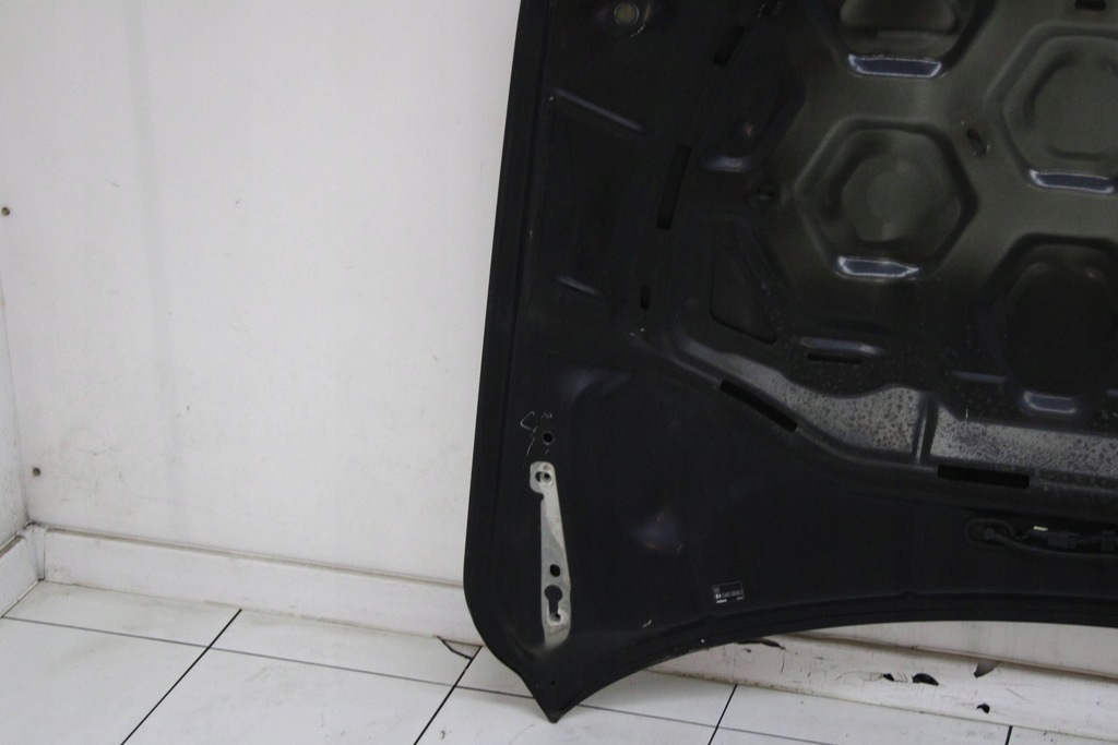 фото №12, Капот крышка двигателя volvo v70 iii 2007r- 452