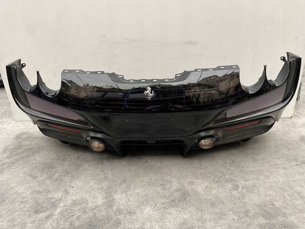 фото №7, Ferrari f8 tributo бампер задня kompletny дифузор