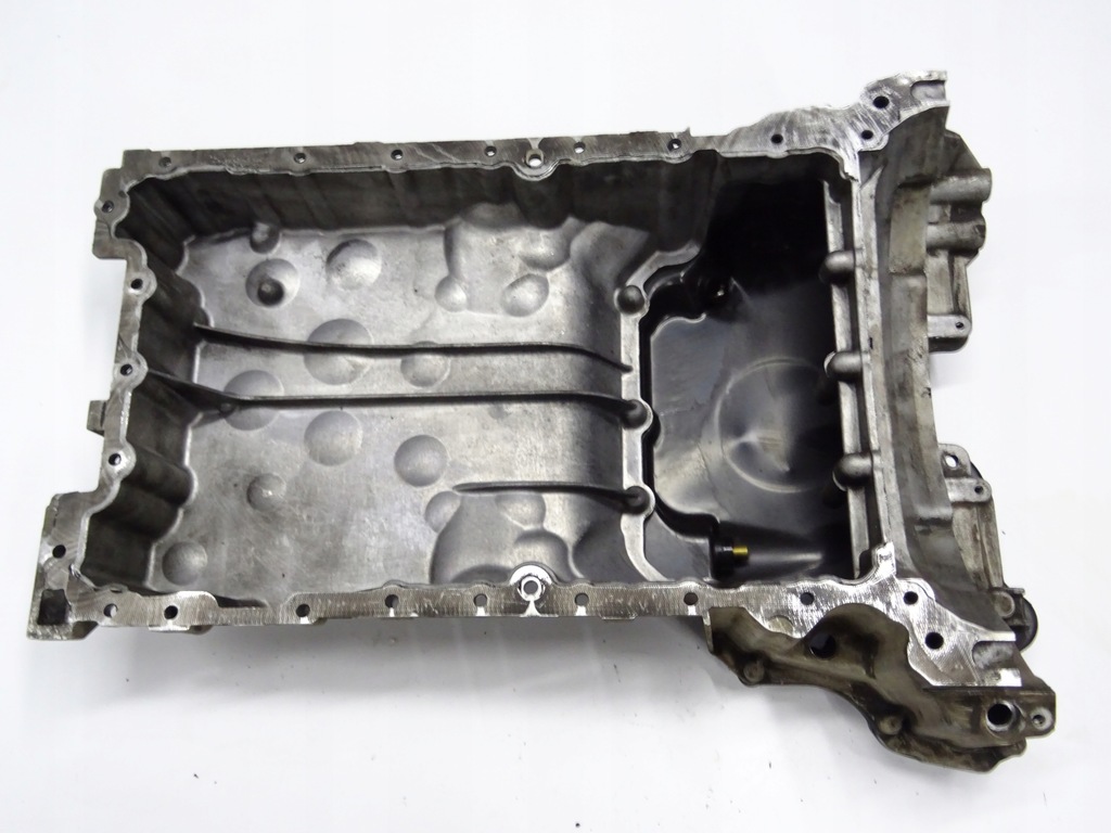 фото №1, Mercedes w211 3.0 cdi піддон масляна r6420140002