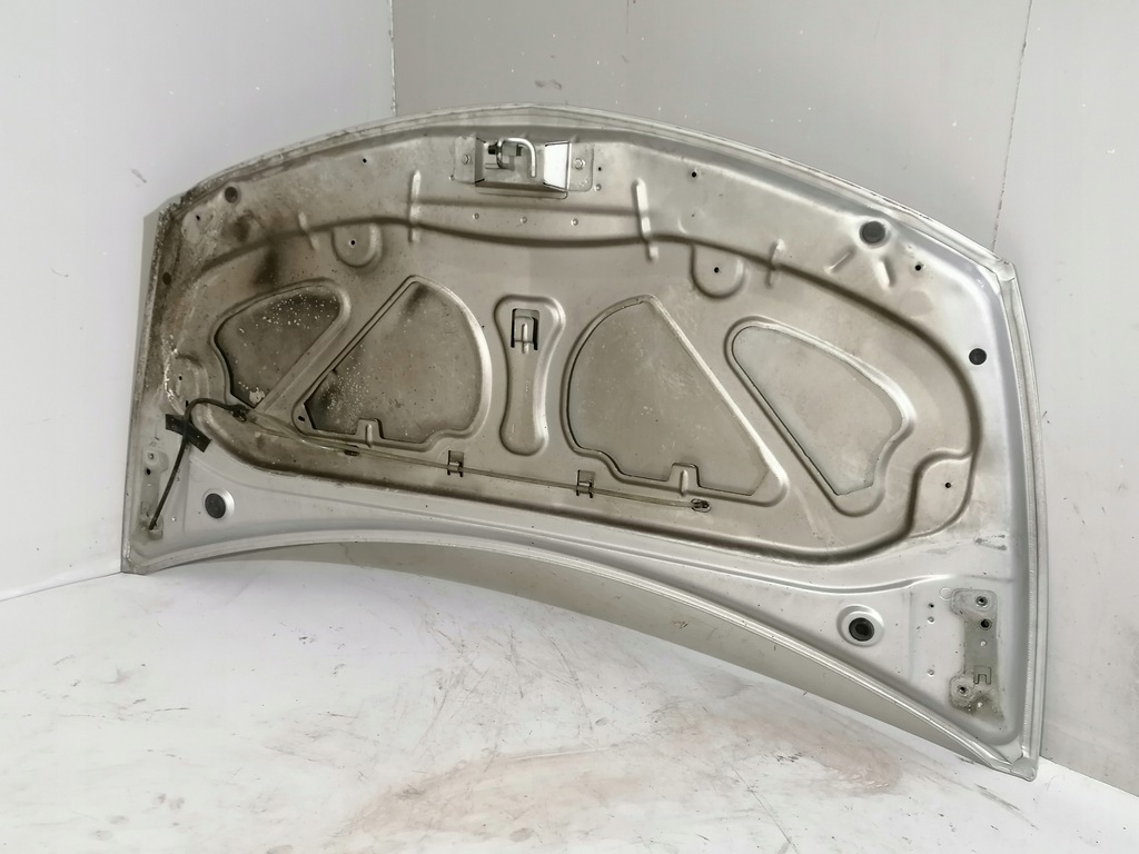 фото №5, Renault clio iii 3 капот крышка двигателя ted69