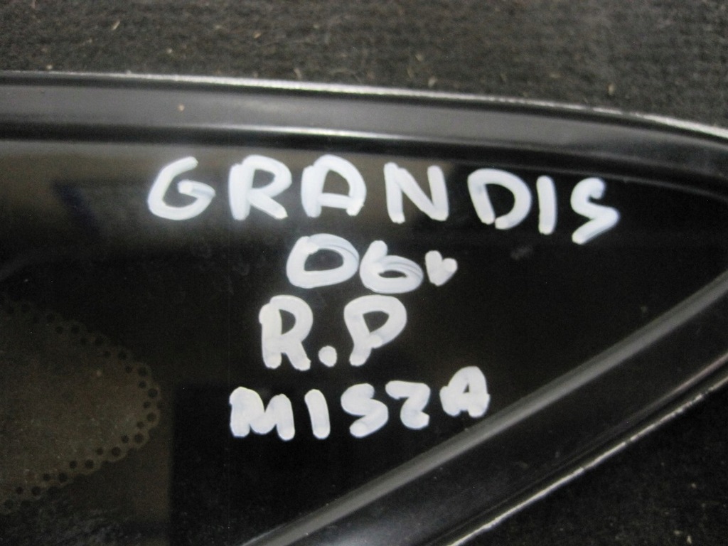 фото №8, Стекло боковая mitsubishi grandis 06r правая передняя