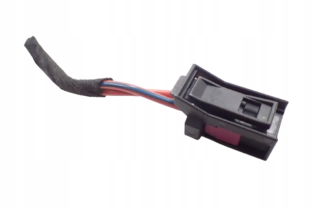 фото №1, Audi колодка штекер 8z0972703