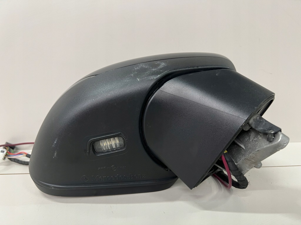 Дзеркало праве mercedes a-klasa w177 15pin 7+7+1 Зі Шроту