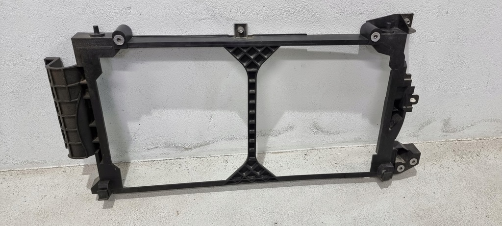 фото №10, Корпус радиатора nissan leaf i 10-17