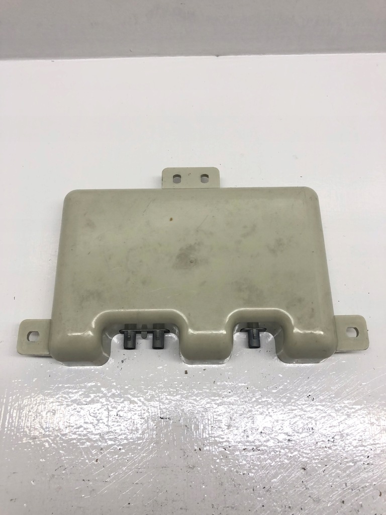 фото №1, Антенна многополосная левая bmw 6 f12 f13 6943023