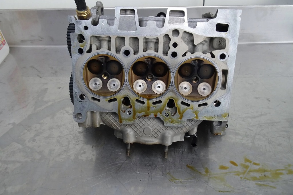 фото №9, Vw taigo 1.0 tsi - головка вали 05c103404c