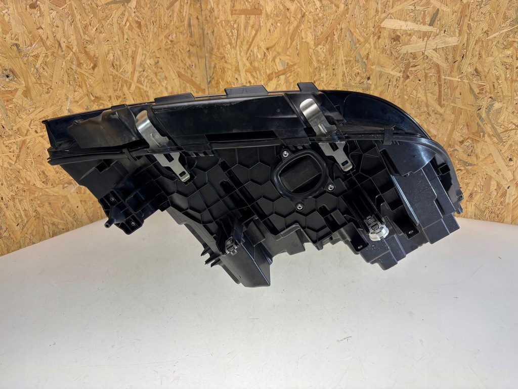 фото №11, Bmw x7 g07 2020 лампы передние